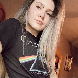 Meet your Posher, Mia!